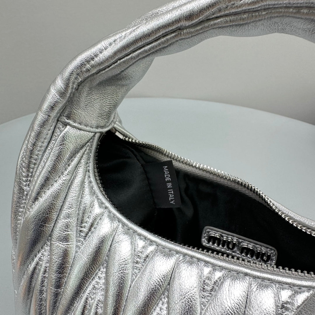 Mini Hobo 20 Bag in Silver Sheepskin