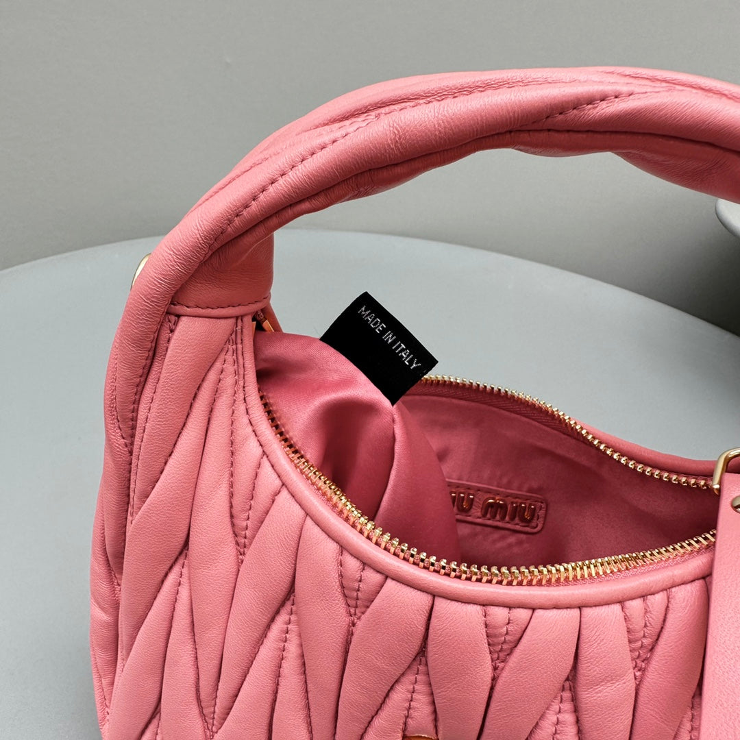 Mini Hobo 20 Bag in Hot Pink Sheepskin