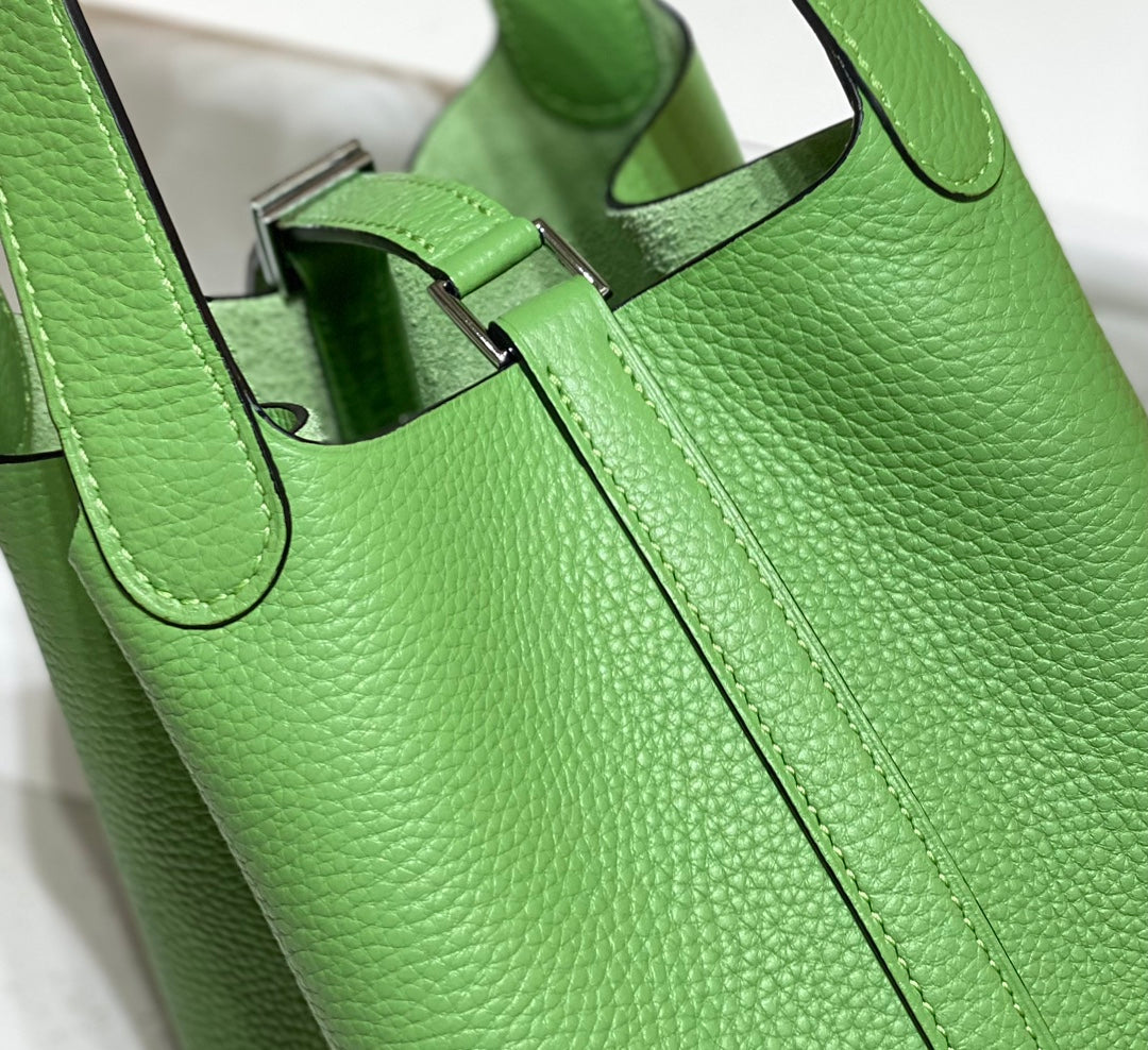 Hermes Picotin Lock 22 Green Togo Shw Bag