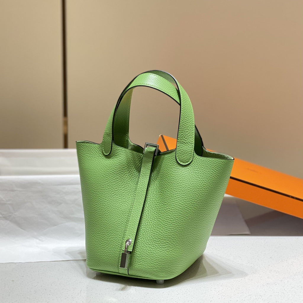 Hermes Picotin Lock 18 Green Togo Shw Bag