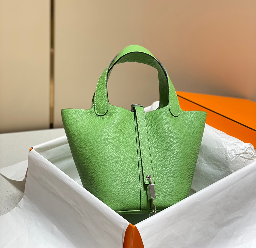 Hermes Picotin Lock 18 Green Togo Shw Bag