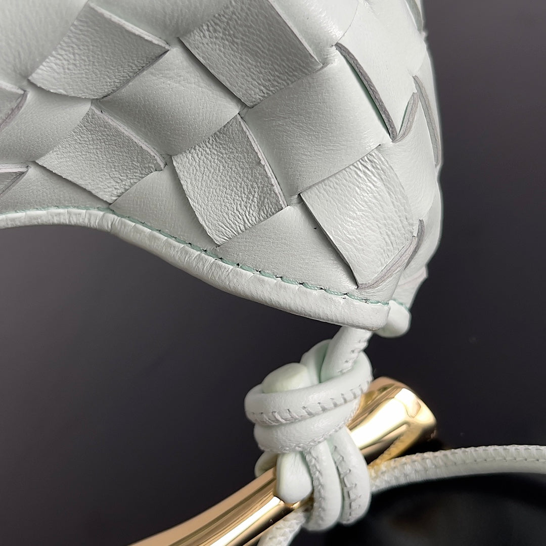 Bottega Veneta Sardine 20 with Chain in White Lambskin Bag