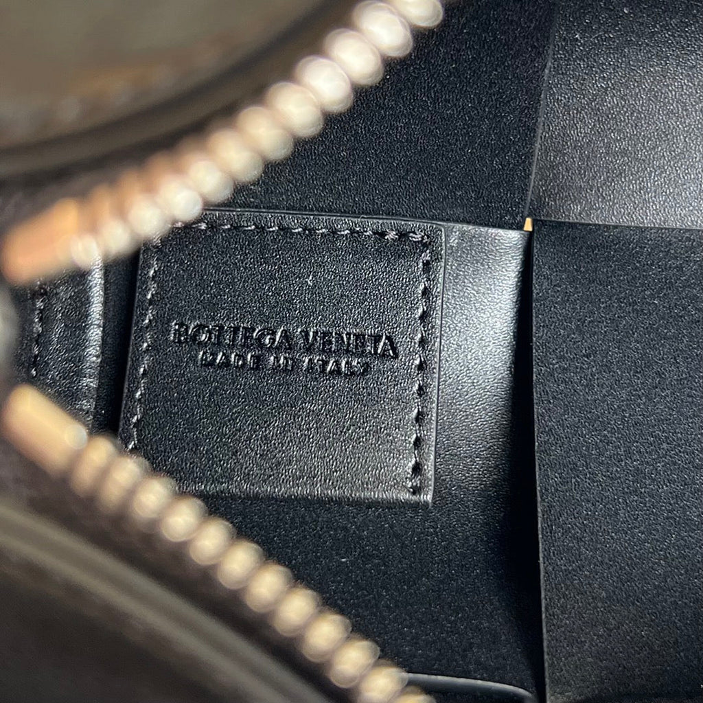 Bottega Veneta Small Cylinder Cassette 21 in Black Calfskin Bag