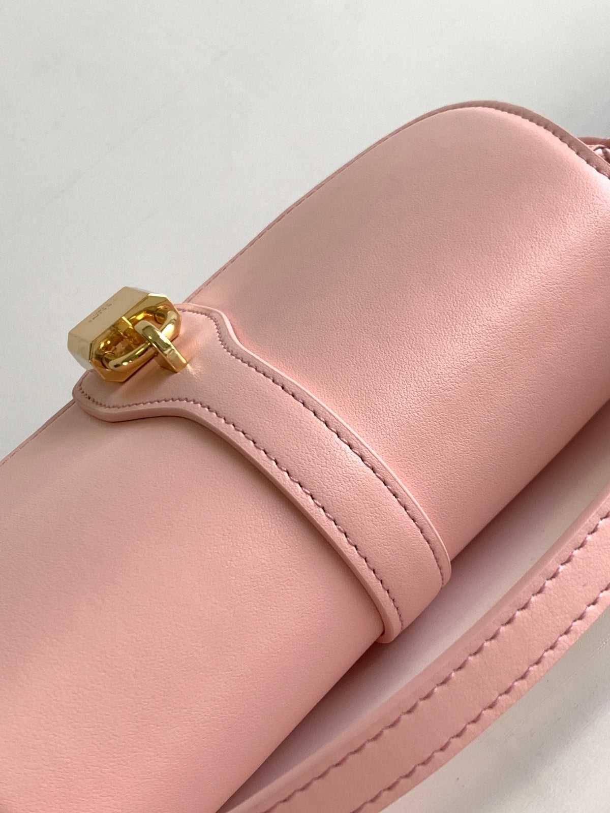 Celine Mini Tabou Clutch 18 Calfskin Sakura Pink