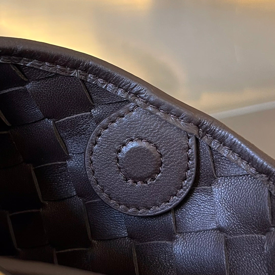 Bottega Veneta Sardine 20 with Chain in Black Lambskin Bag