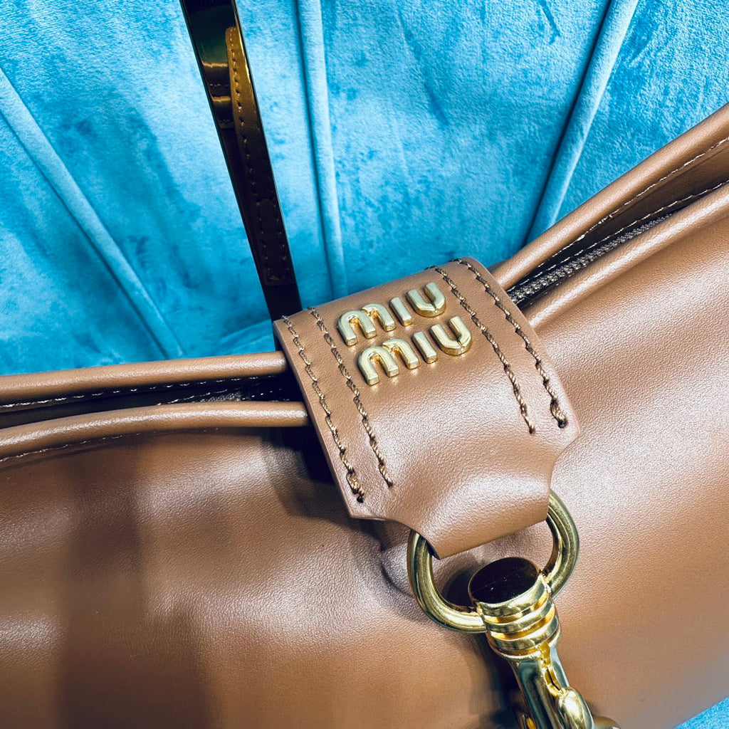 Shoulder Bag 33 in Brown Calfskin Gold Hardware