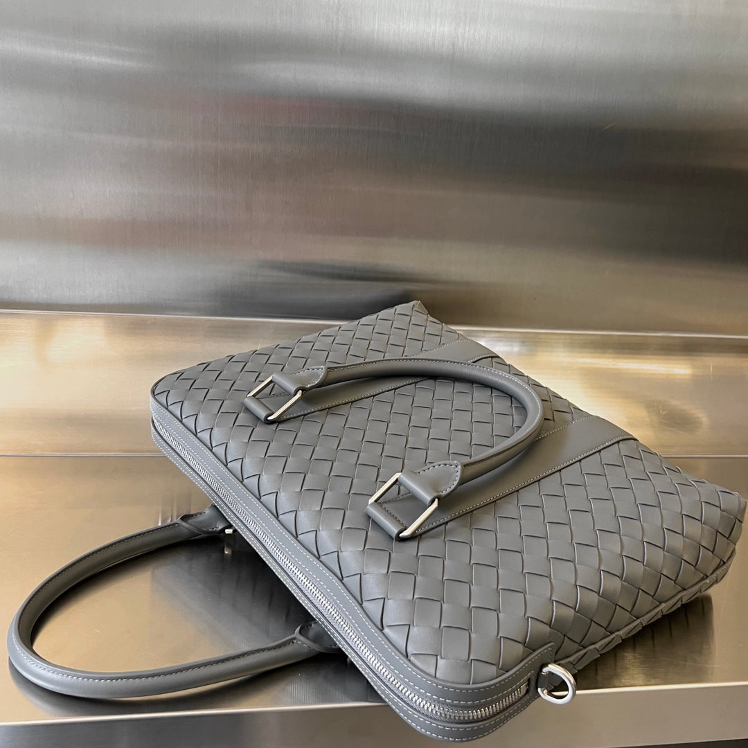 Bottega Veneta Slim Intrecciato Briefcase 36 Grey Calfskin Bag