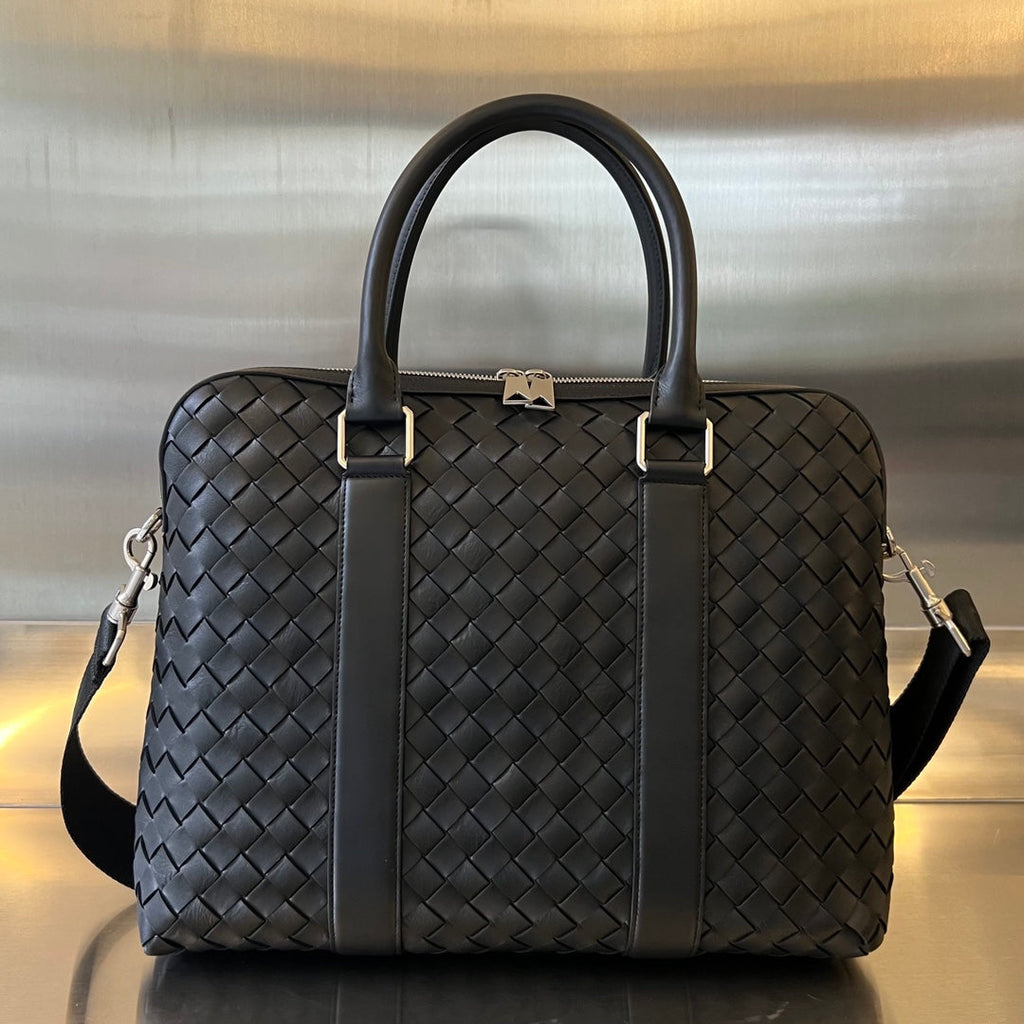 Bottega Veneta Slim Intrecciato Briefcase 36 Black Calfskin Bag