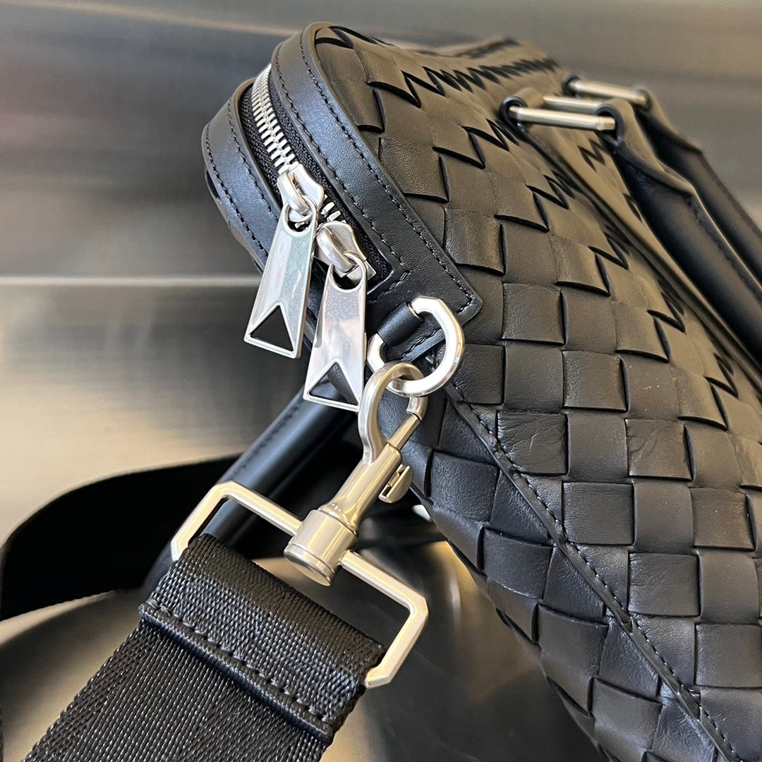 Bottega Veneta Slim Intrecciato Briefcase 36 Black Calfskin Bag