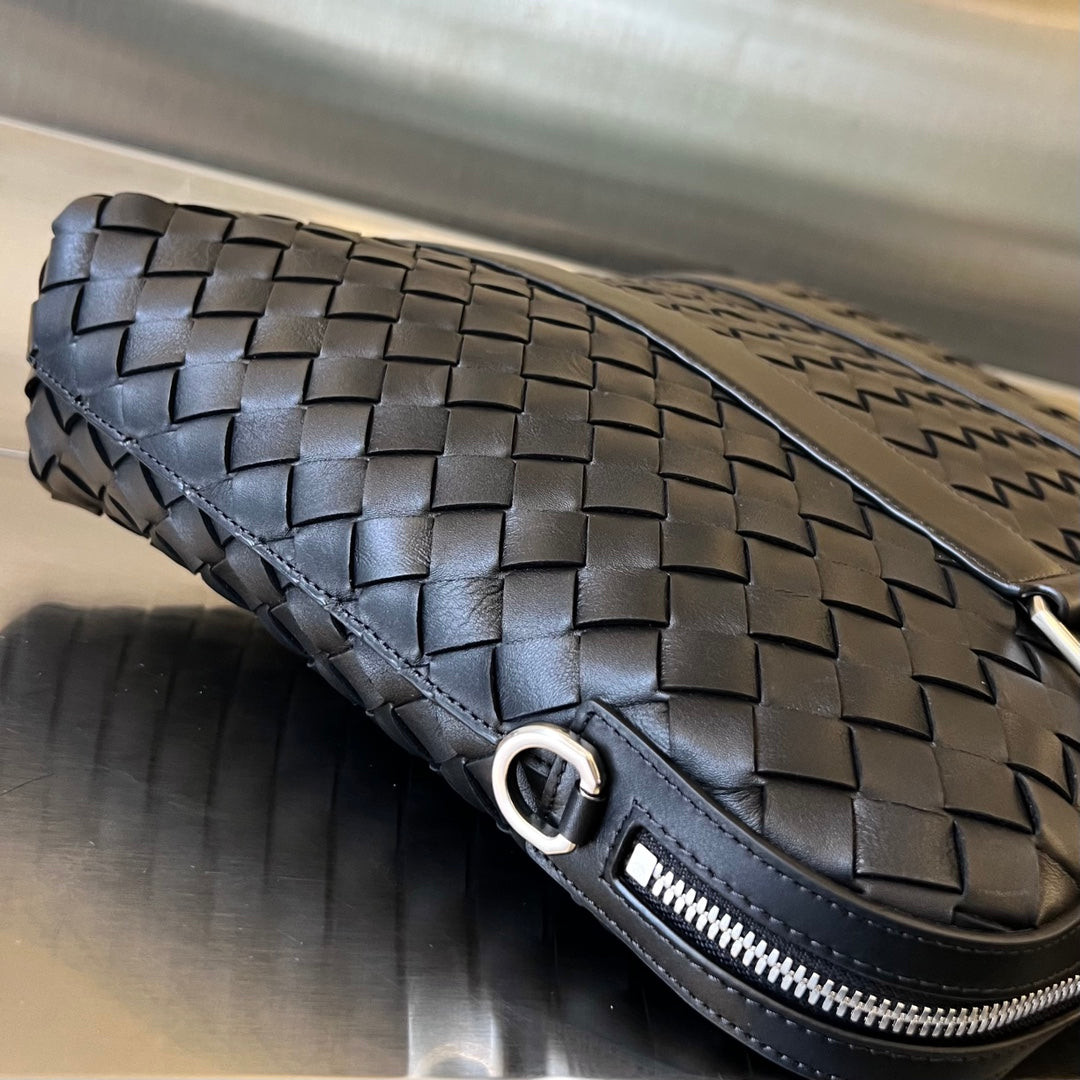 Bottega Veneta Slim Intrecciato Briefcase 36 Black Calfskin Bag