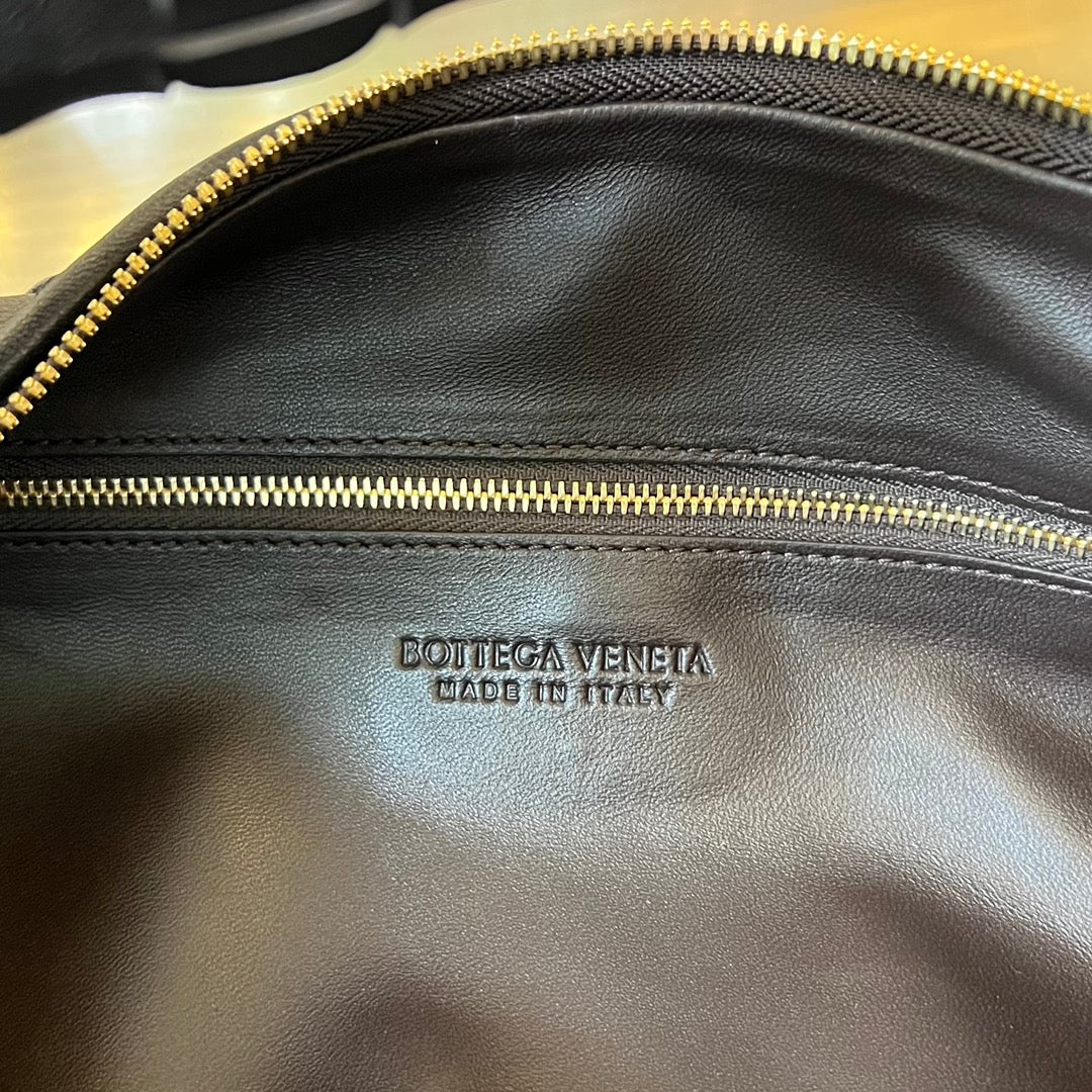 Bottega Veneta Small Jodie 48 Black Calfskin Bag