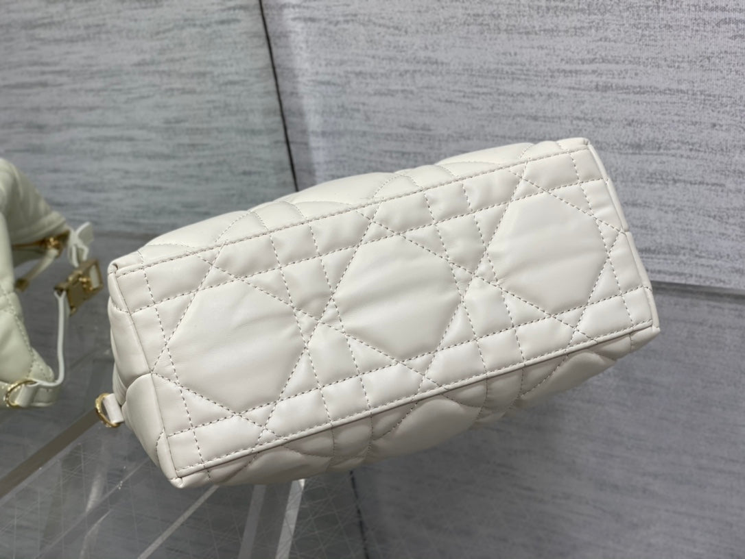 Dior Travel Nomad Pouch 22 in White Macrocannage Lambskin Gold Hardware