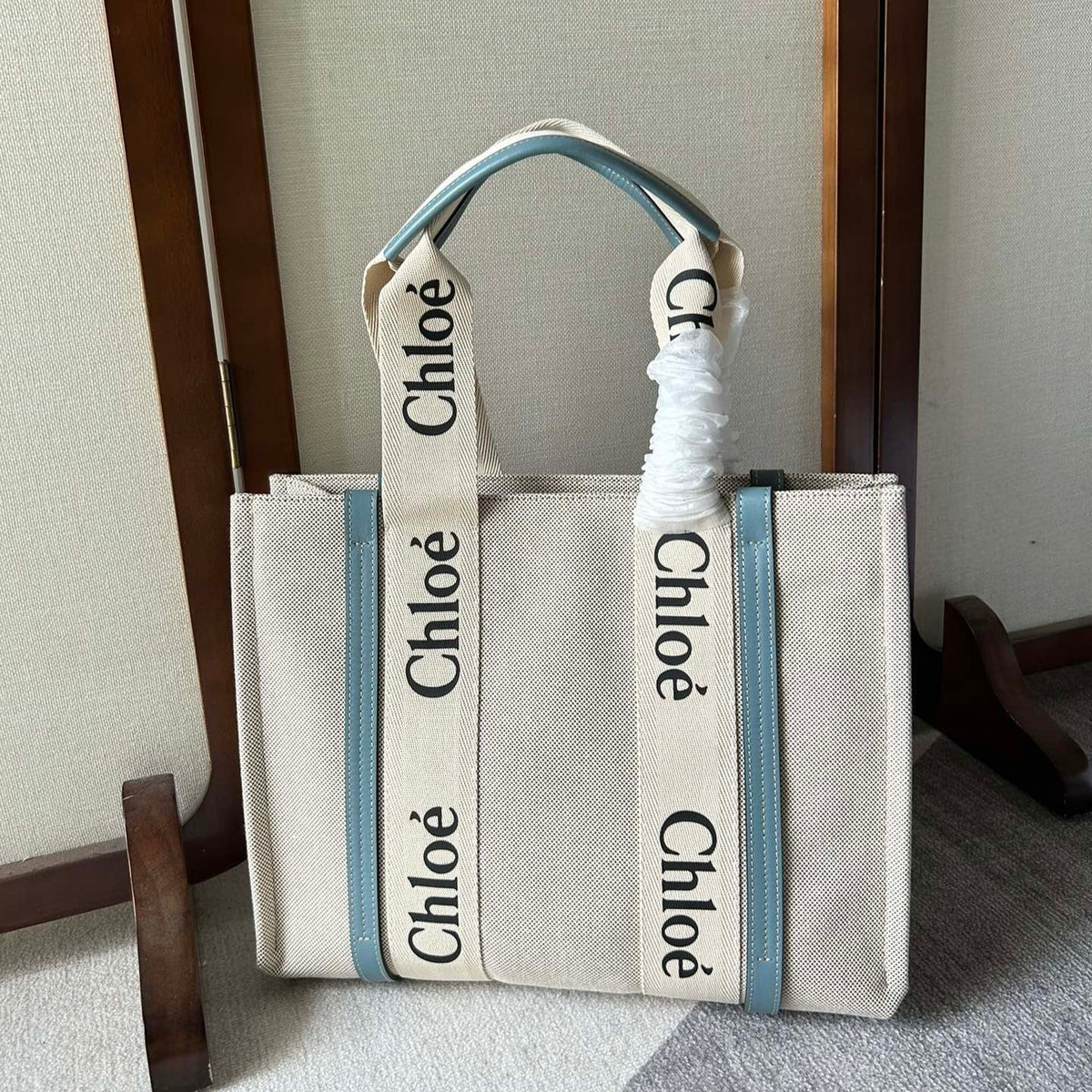 Lagre Woody Tote Bag 45 in Beige Linen Canvas Black Webbing Logo Embroider Blue Calfskin