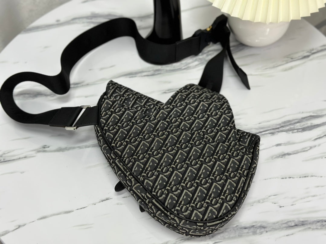 Saddle 28 Bag in Black Oblique Jacquard