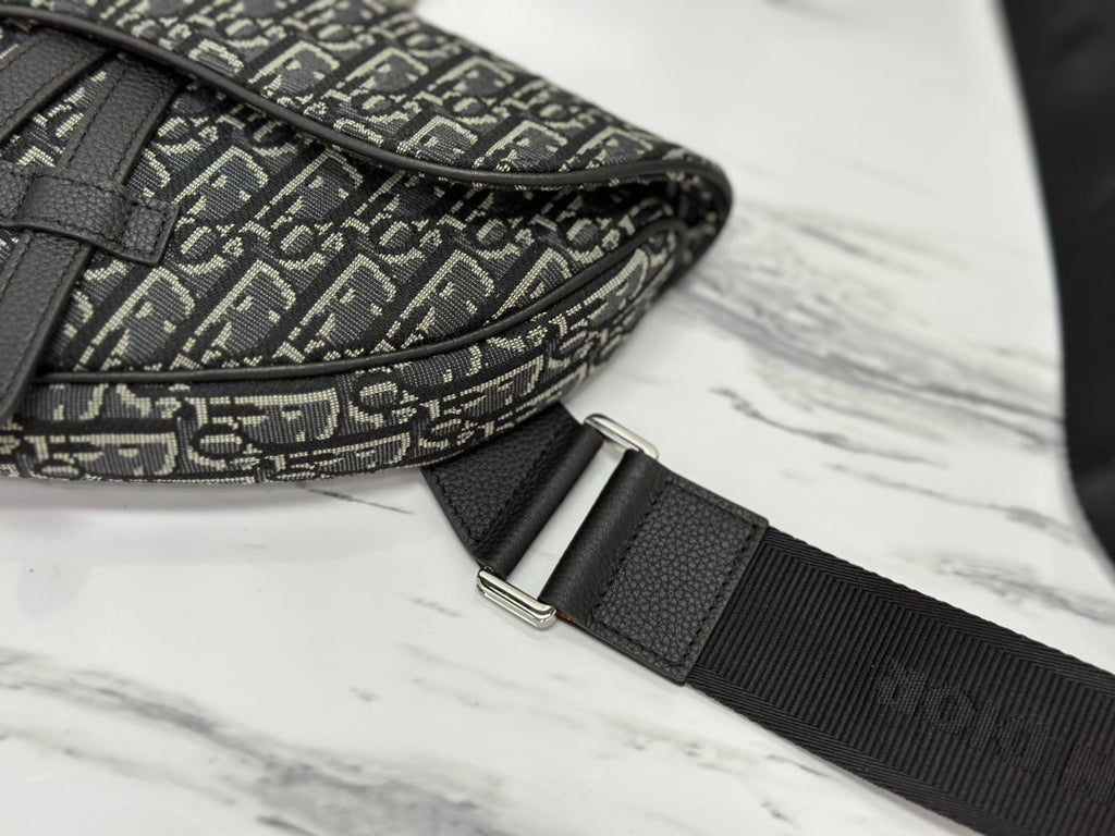 Saddle 28 Bag in Black Oblique Jacquard