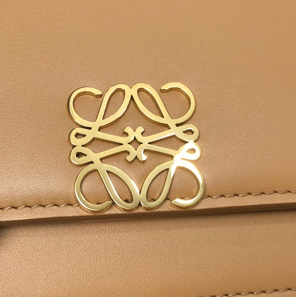 Loewe Goya Bag 23 in Copper Brown Calfskin