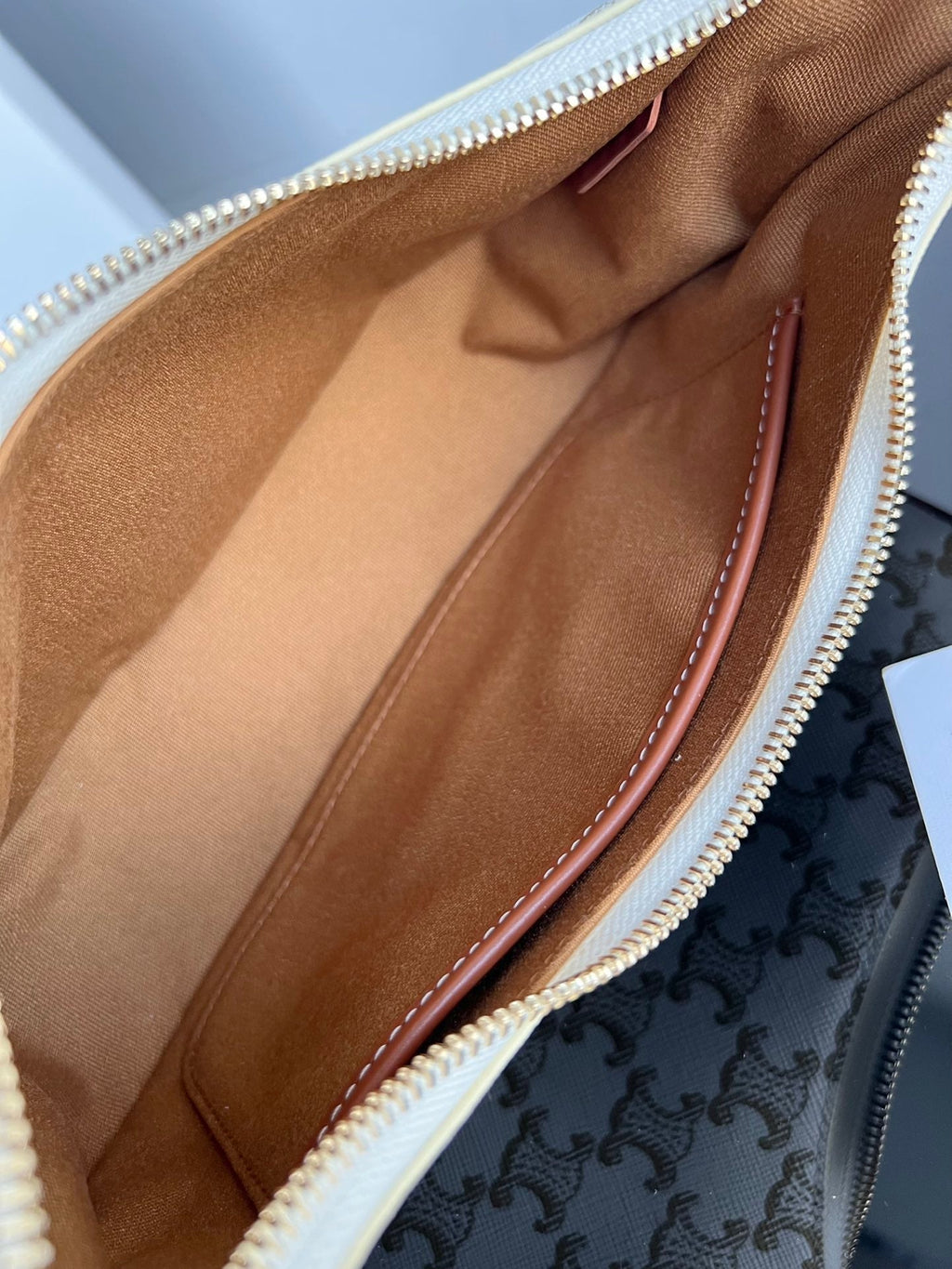 Celine Triomphe 23 Cowhide White Caro Bag