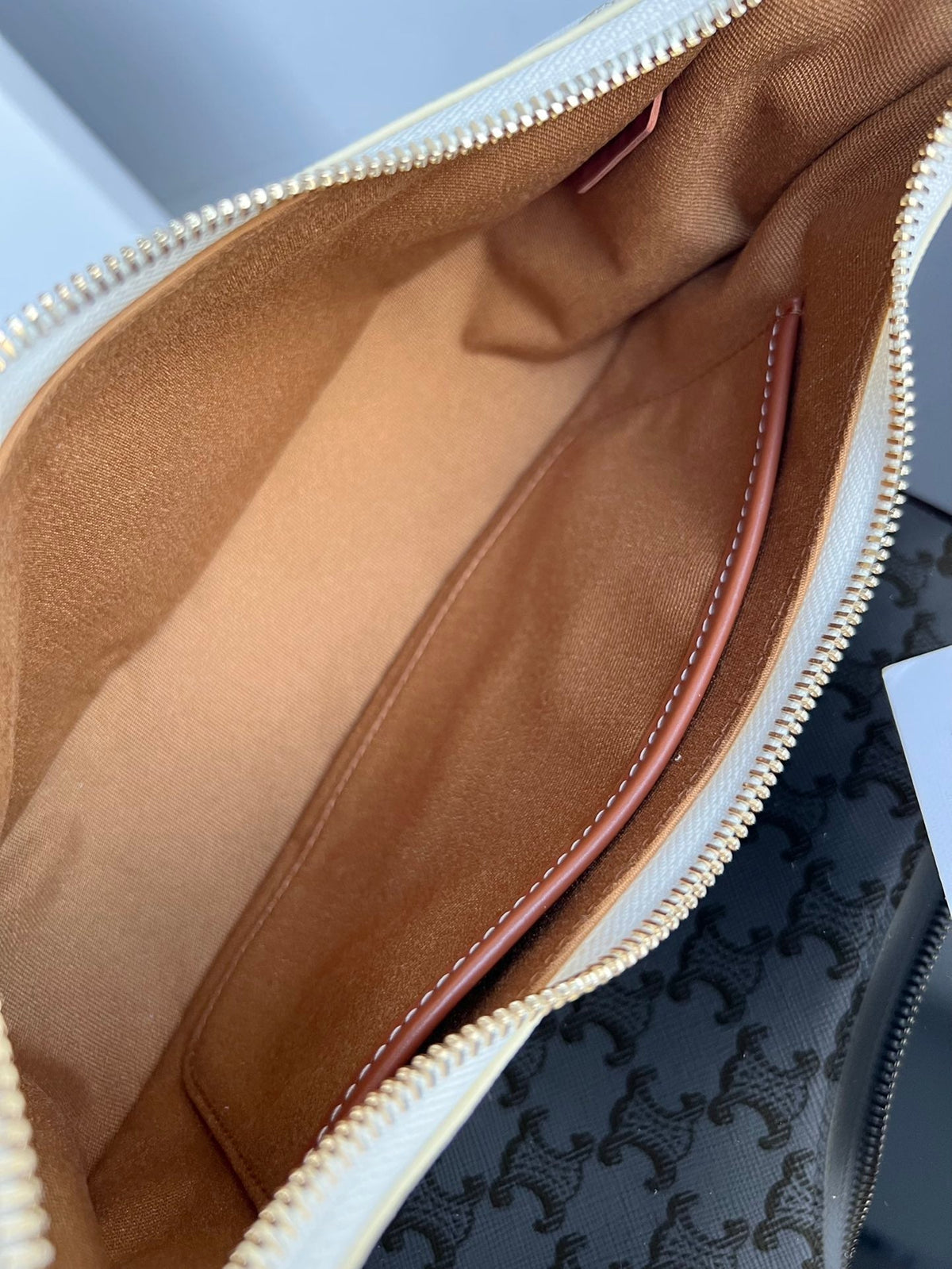 Celine Triomphe 23 Cowhide White Caro Bag