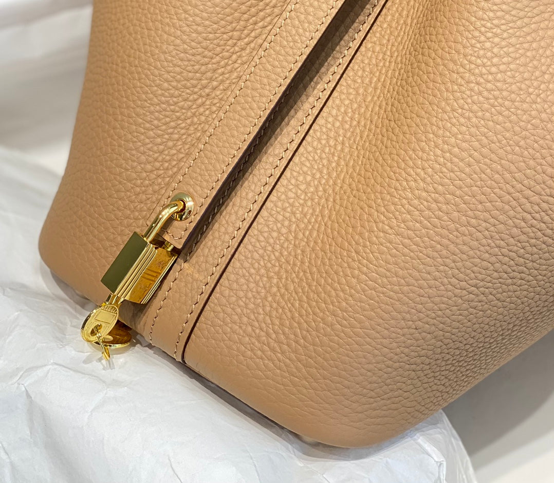 Hermes Picotin Lock 18 Beige Togo Ghw Bag