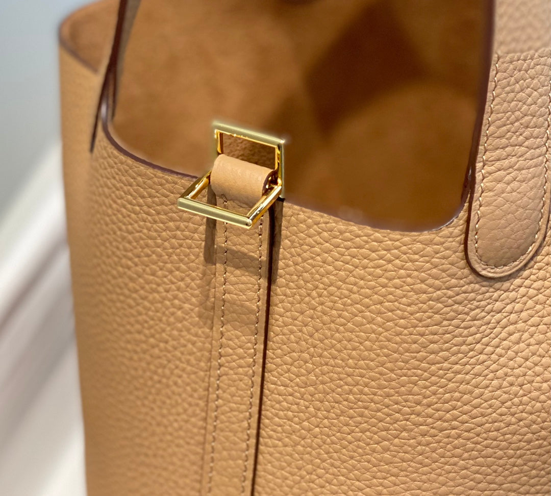 Hermes Picotin Lock 18 Beige Togo Ghw Bag