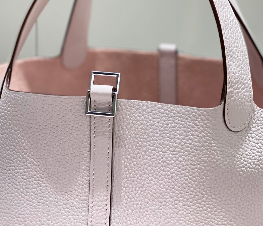 Hermes Picotin Lock 22 Soft Pink Togo Shw Bag