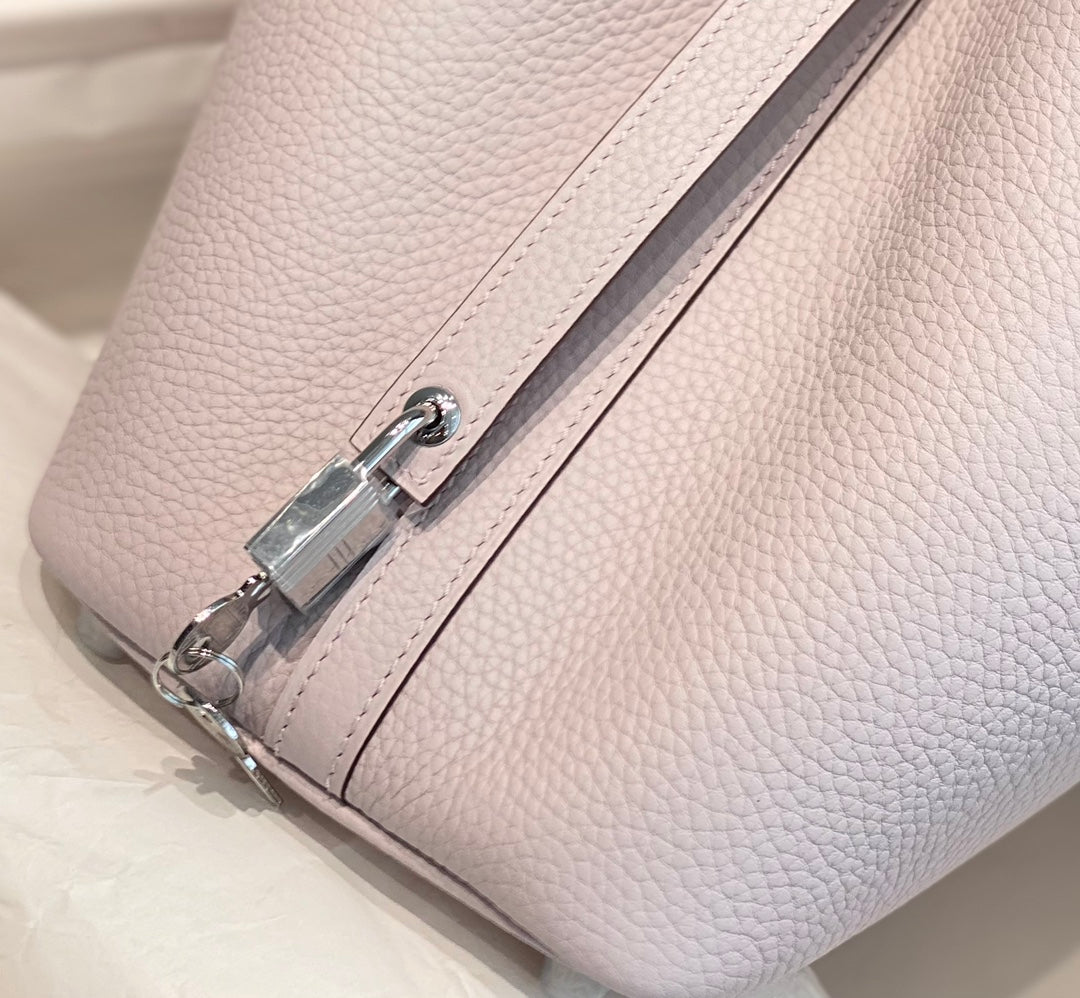Hermes Picotin Lock 18 Soft Pink Togo Shw Bag