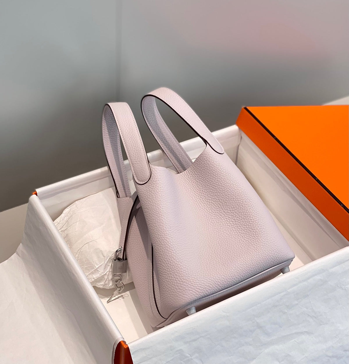 Hermes Picotin Lock 18 Soft Pink Togo Shw Bag