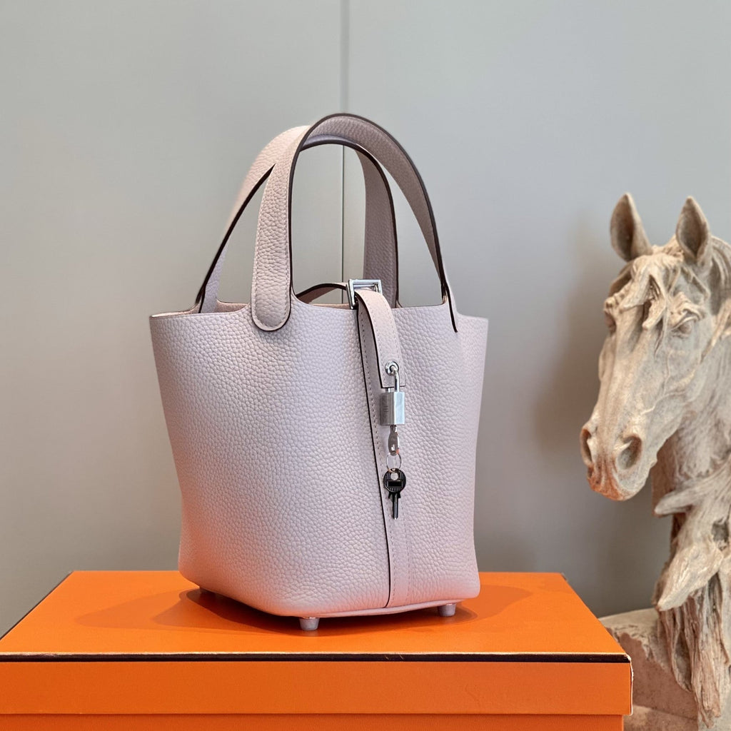 Hermes Picotin Lock 18 Soft Pink Togo Shw Bag