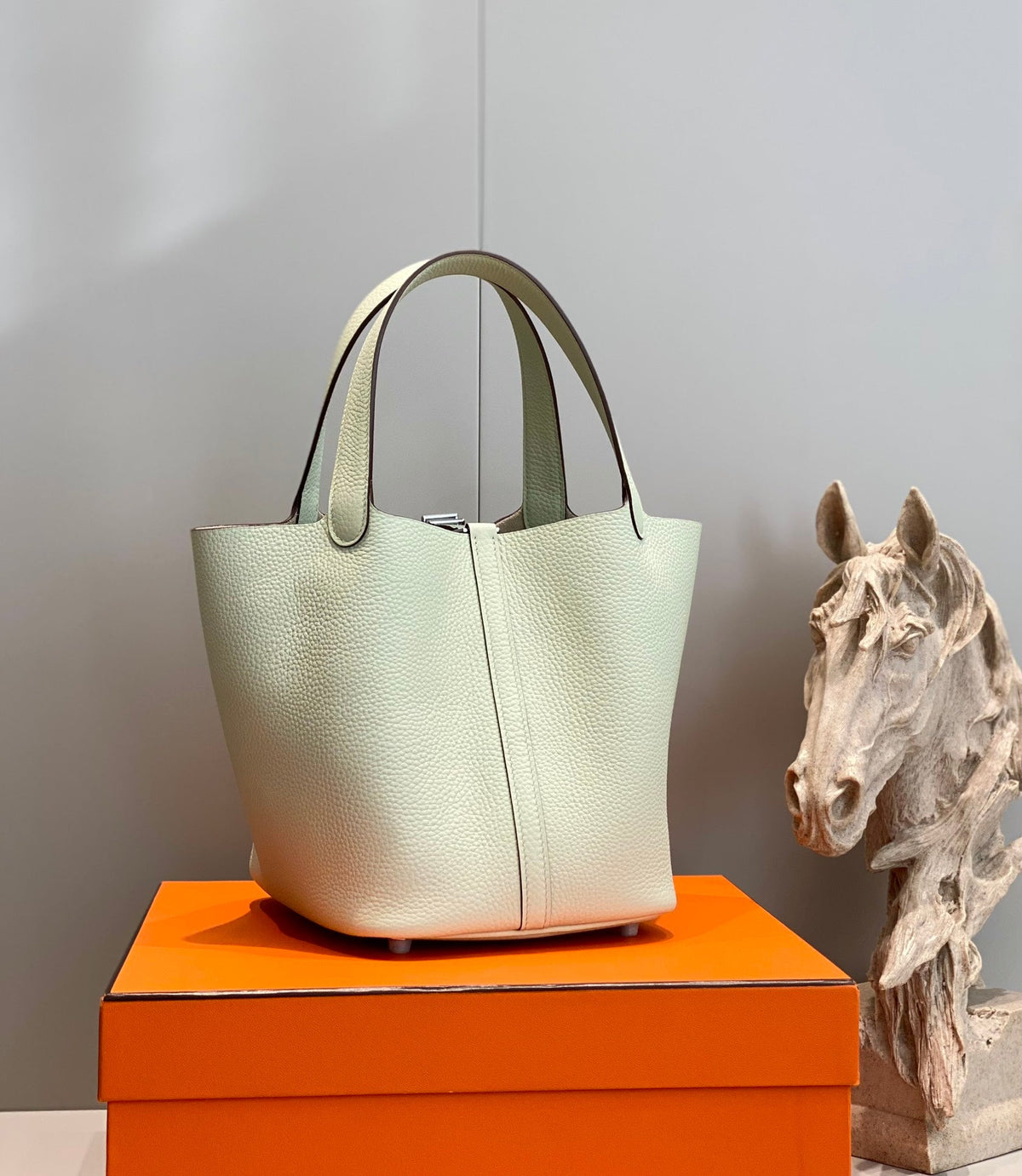 Hermes Picotin Lock 22 Lime Togo Shw Bag