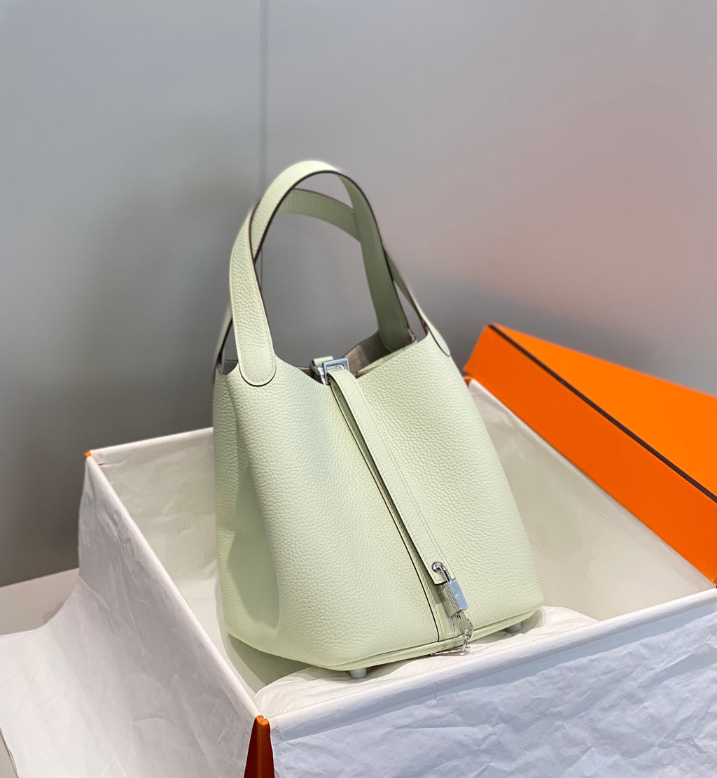 Hermes Picotin Lock 22 Lime Togo Shw Bag