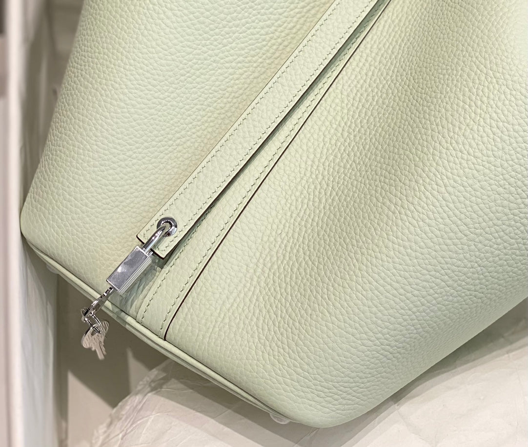 Hermes Picotin Lock 22 Lime Togo Shw Bag
