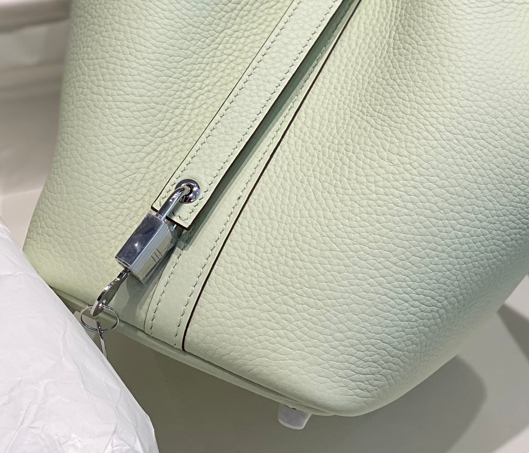 Hermes Picotin Lock 18 Lime Togo Shw Bag