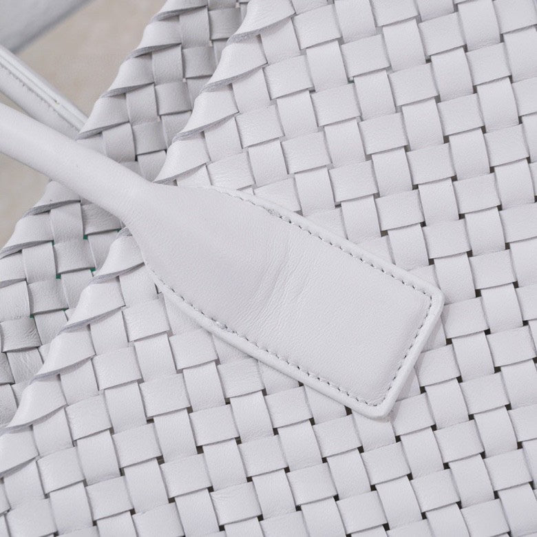 Bottega Veneta Large Cabat 45cm White Lambskin Ghw Bag