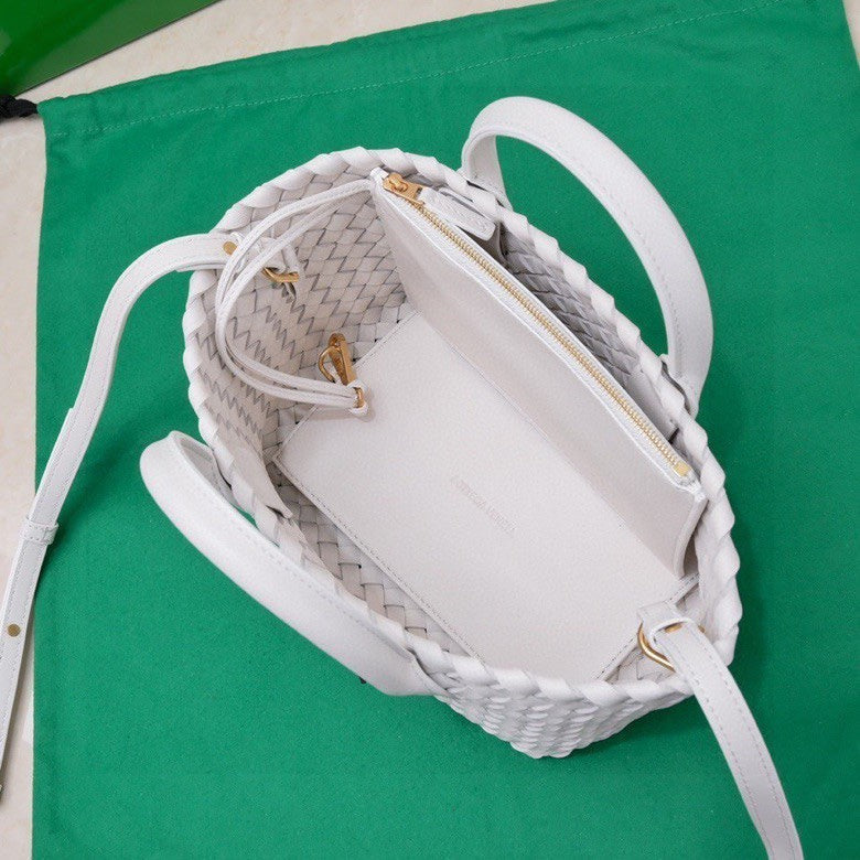 Bottega Veneta Mini Cabat 20cm White Lambskin Ghw Bag