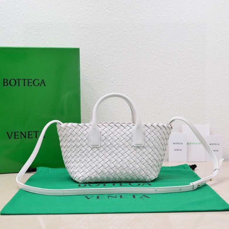 Bottega Veneta Mini Cabat 20cm White Lambskin Ghw Bag