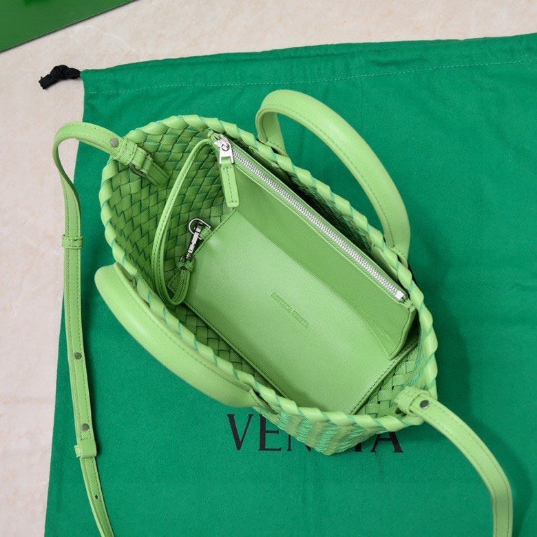 Bottega Veneta Mini Cabat 20cm Green Lambskin Ghw Bag