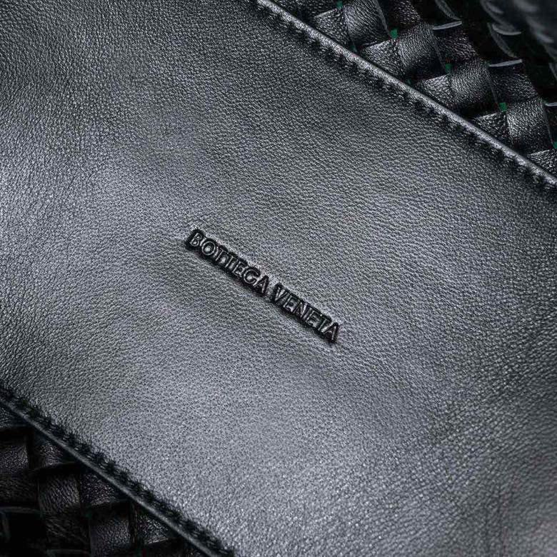 Bottega Veneta Mini Cabat 20cm Black Lambskin Ghw Bag