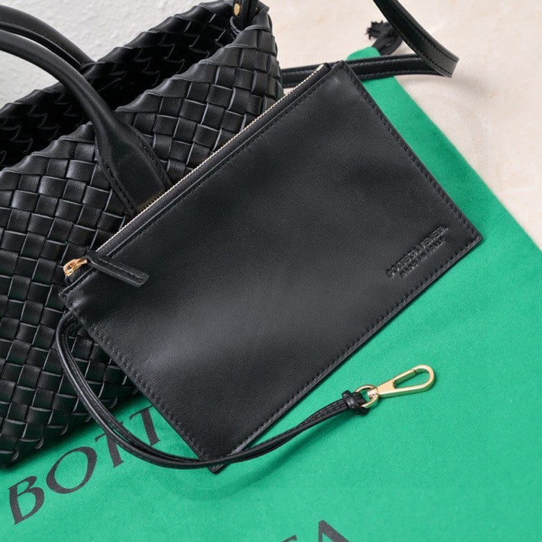 Bottega Veneta Mini Cabat 20cm Black Lambskin Ghw Bag