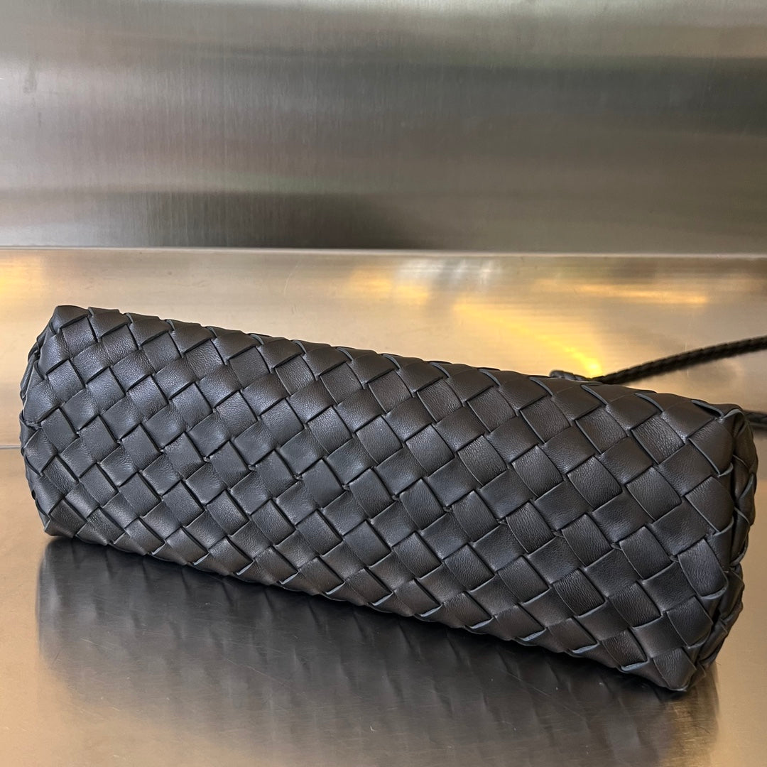 Bottega Veneta Small Andiamo 29 in Black Lambskin Bag