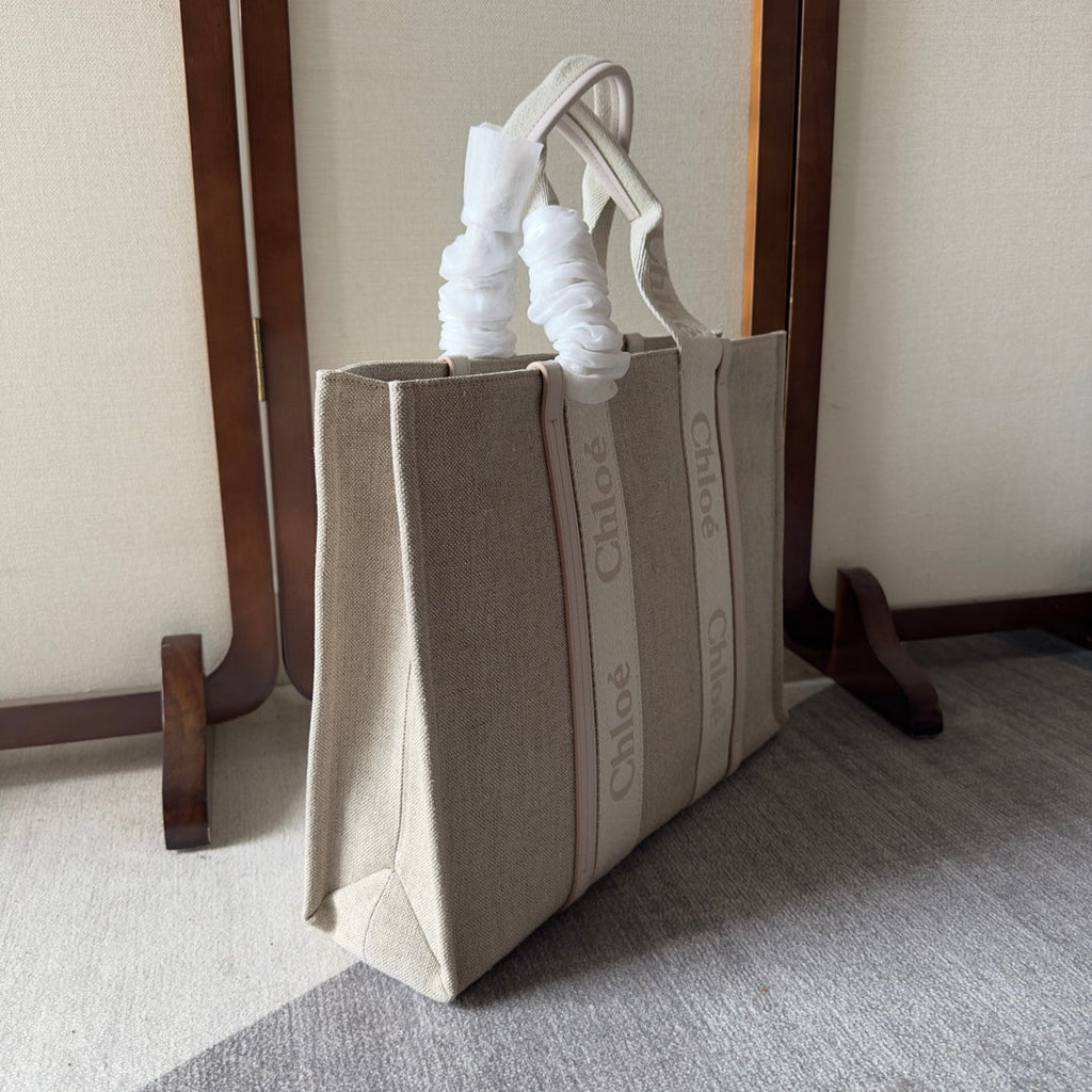 Lagre Woody Tote Bag 45 in Beige Linen Canvas Webbing Logo Embroider Cotton White Calfskin