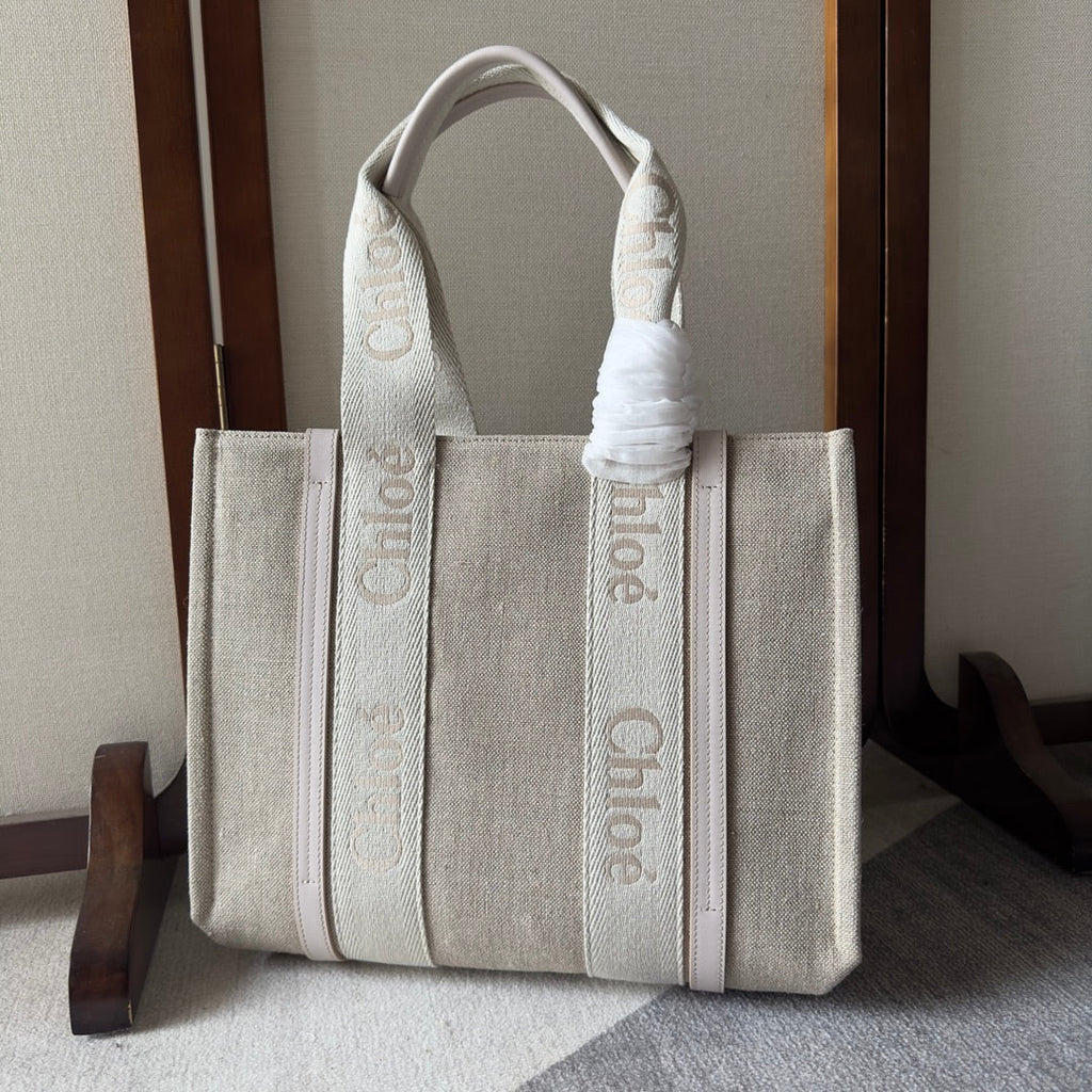 Medium Woody Tote Bag 37 in Beige Linen Canvas Webbing Logo Embroider Cotton White Calfskin