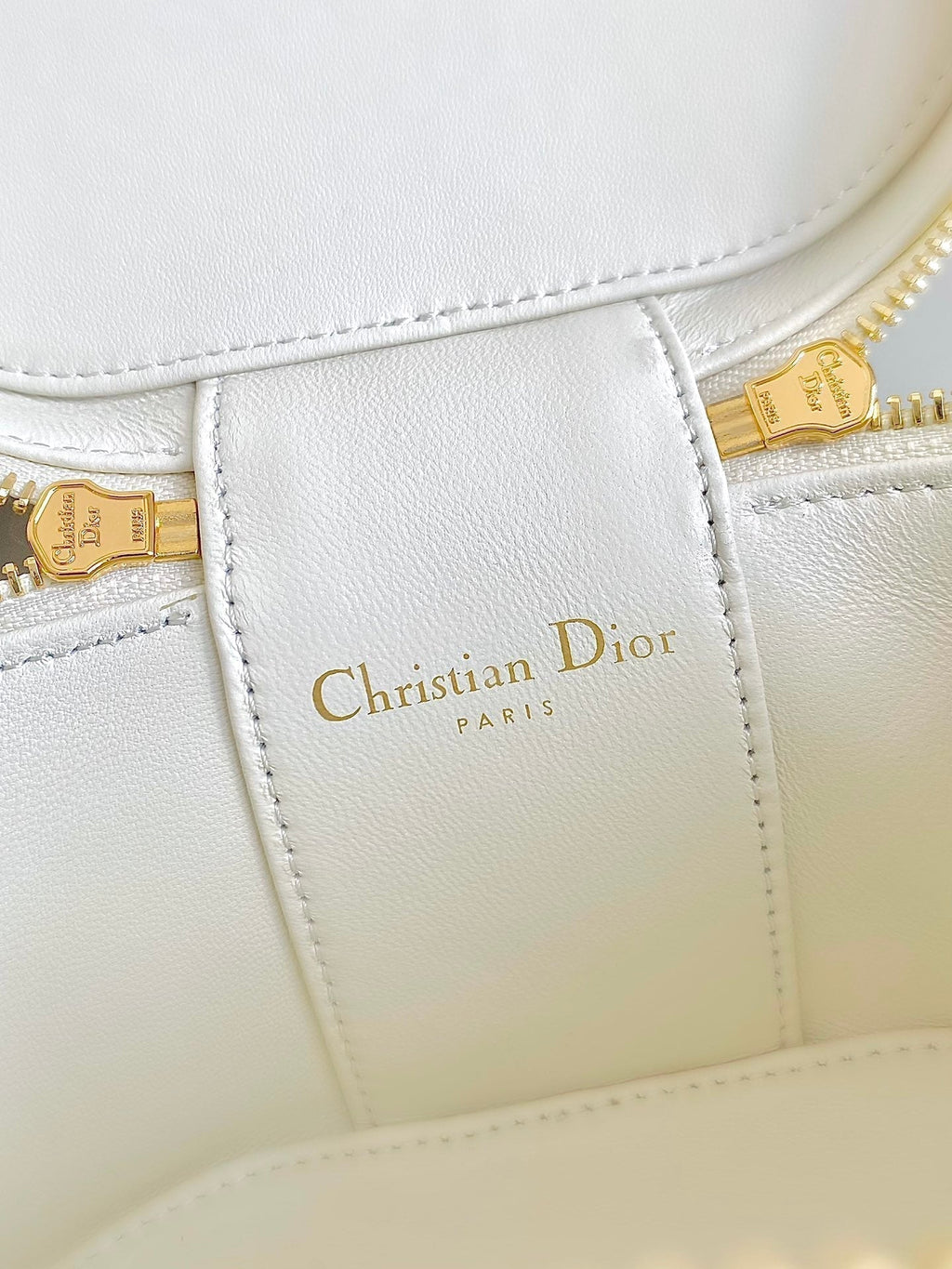 Dior Signature Vanity 16 in White Lambskin Bag