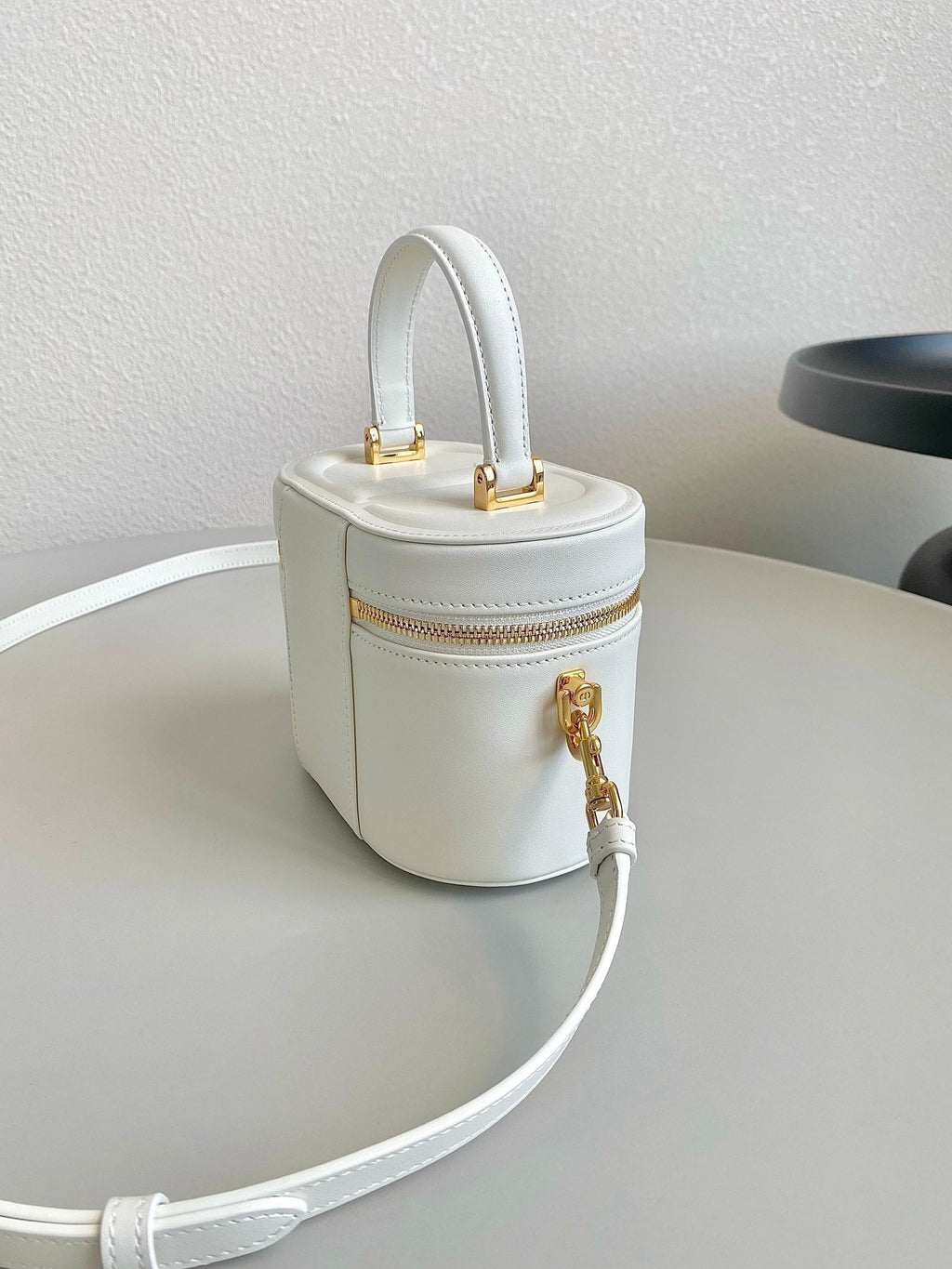 Dior Signature Vanity 16 in White Lambskin Bag