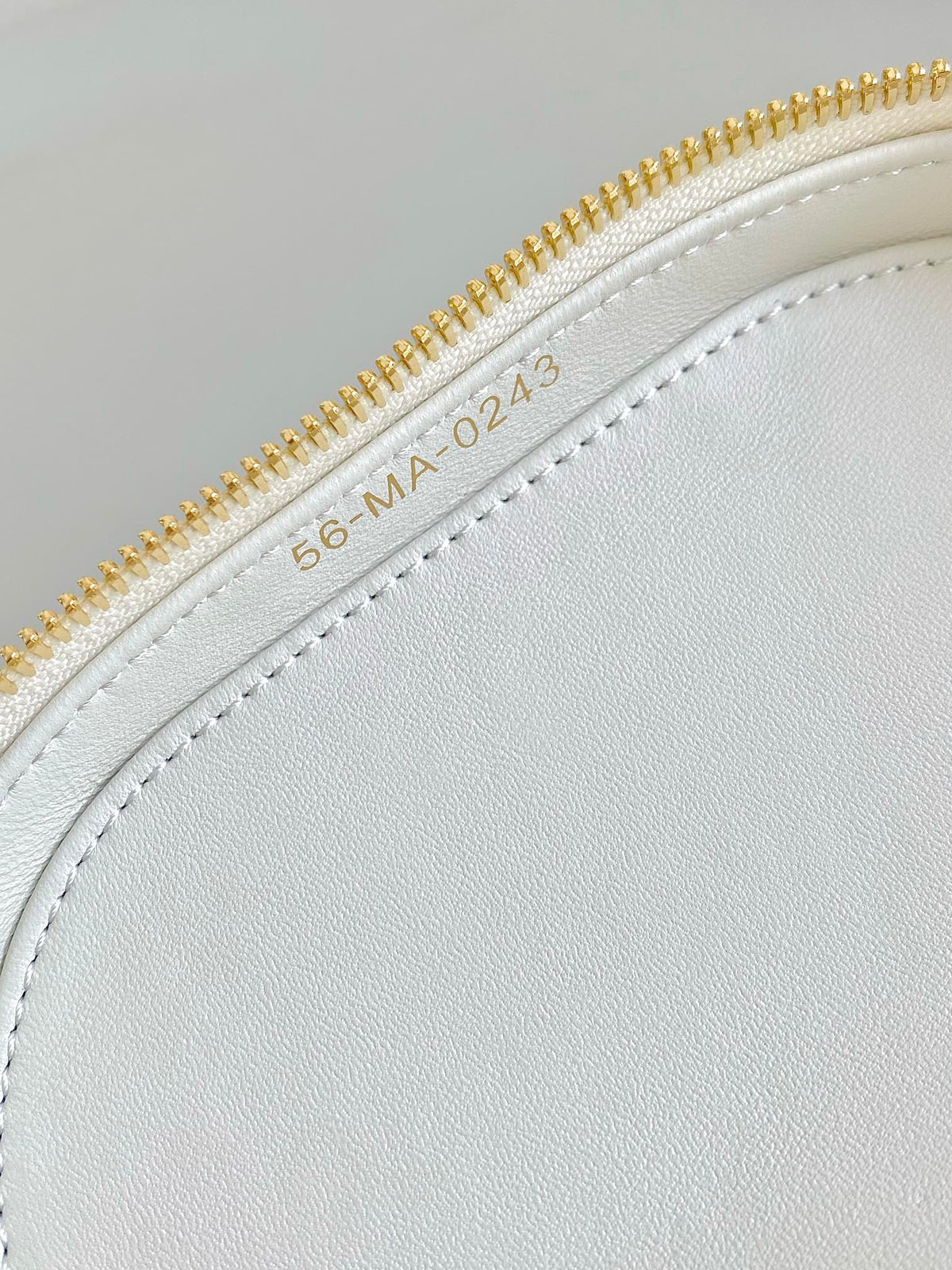 Dior Signature Vanity 16 in White Lambskin Bag
