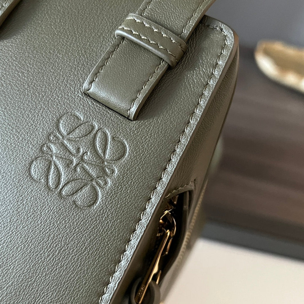 Loewe 20 Hammock Compact Bag in Army Green Calfskin