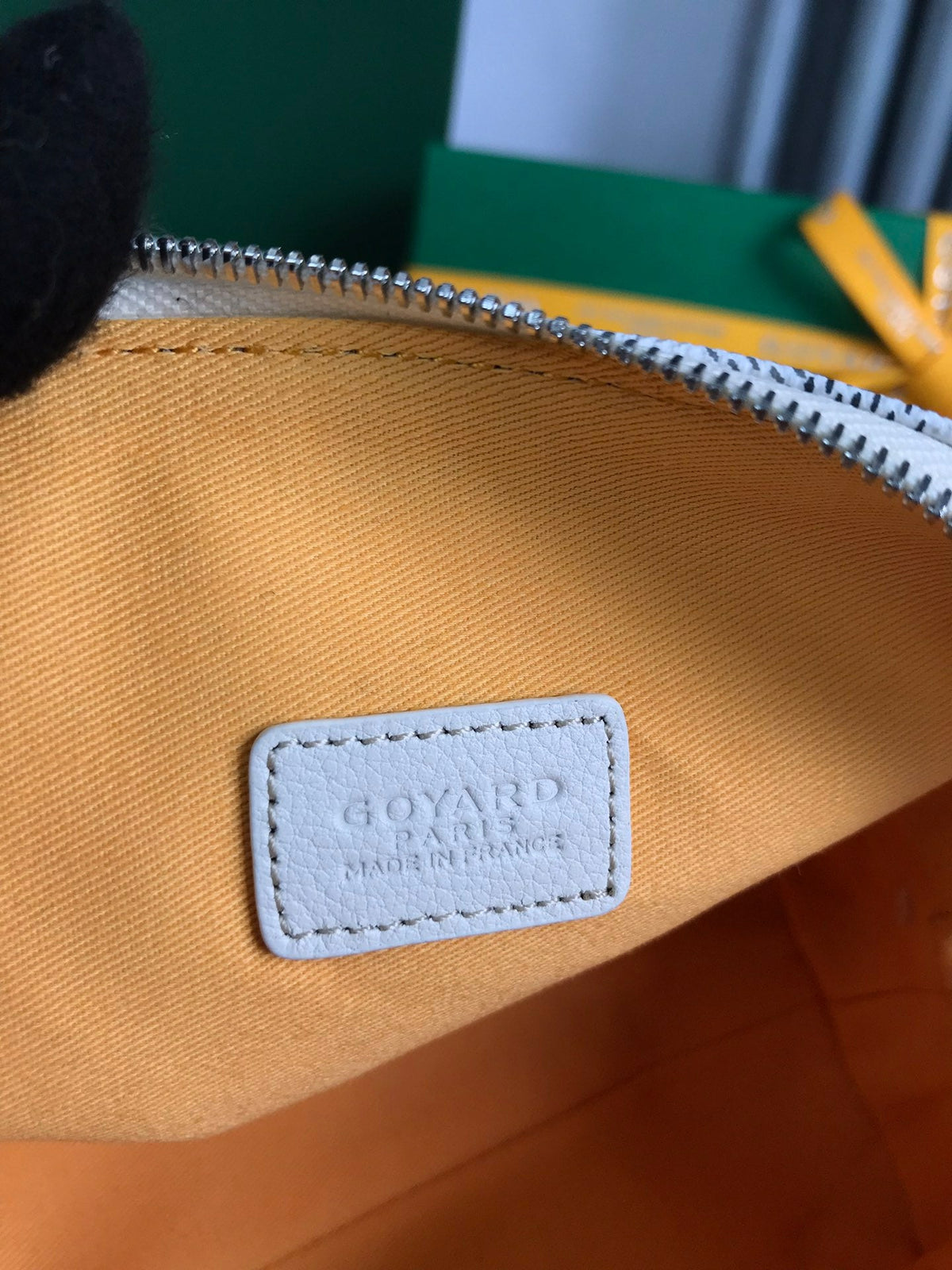 Goyard Vendôme Cosmetic Pouch 17 in White Goyardine Canvas and Calfskin Trim