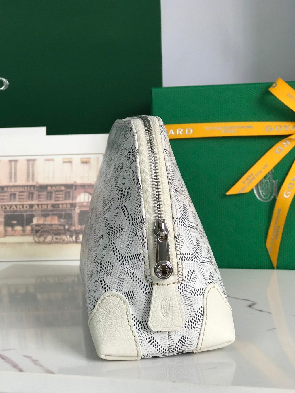 Goyard Vendôme Cosmetic Pouch 17 in White Goyardine Canvas and Calfskin Trim