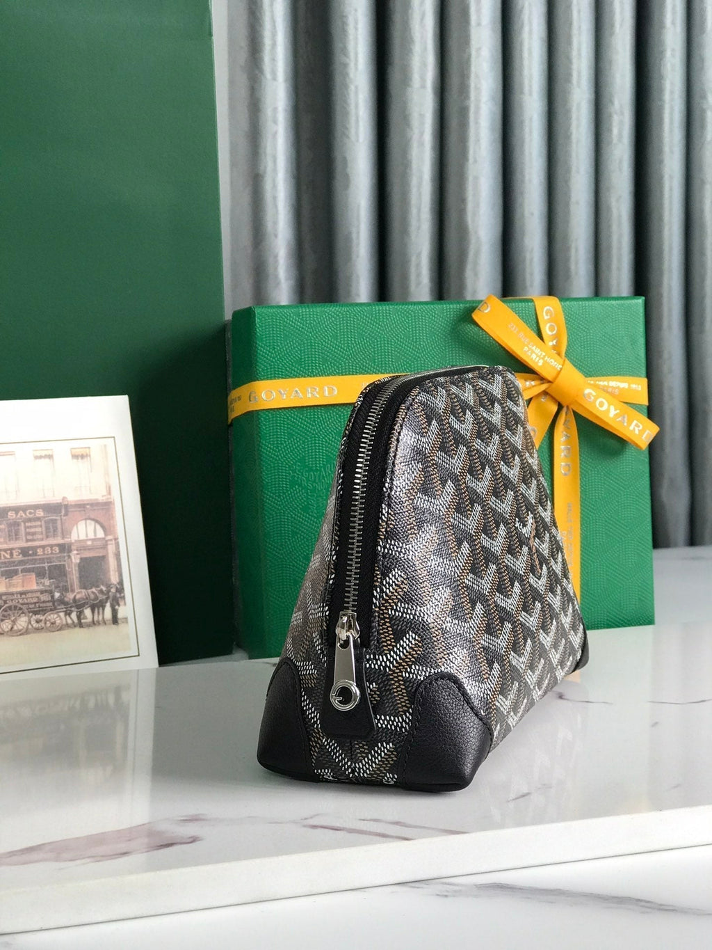 Goyard Vendôme Cosmetic Pouch 17 in Black Goyardine Canvas and Calfskin Trim