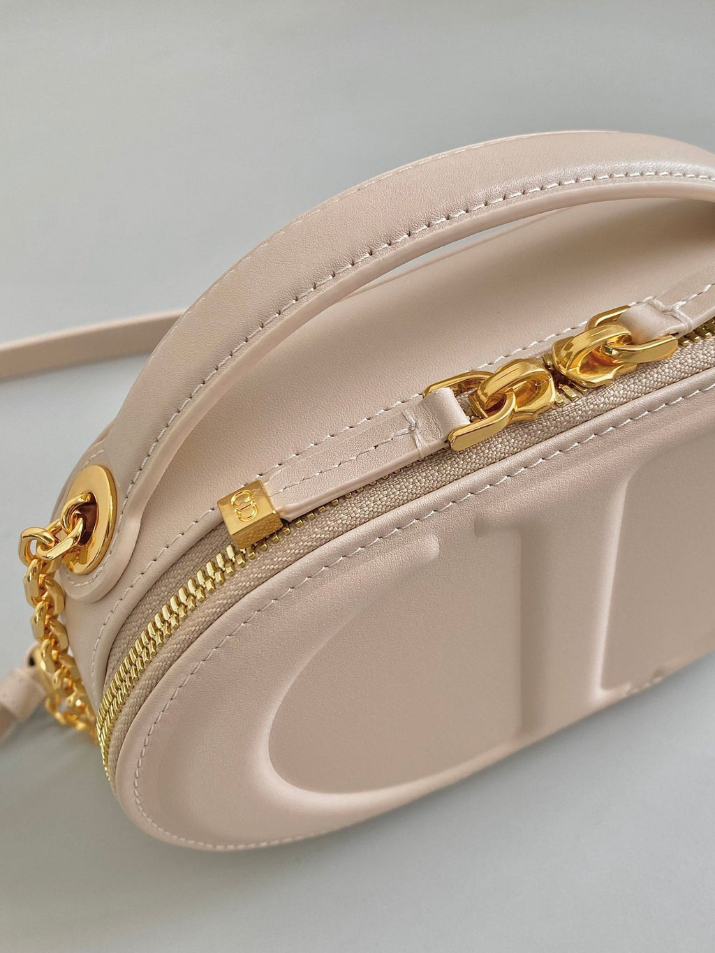 Dior Signature 18 Oval Bag in Beige Calfskin