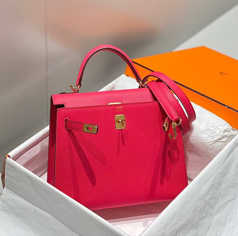 Hermes Kelly 25cm in Rose Tyrien Swift Calfskin Gold Hardware Bag